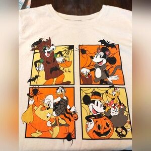 Disney Halloween T-shirt Size X-Large Tan Four Characters